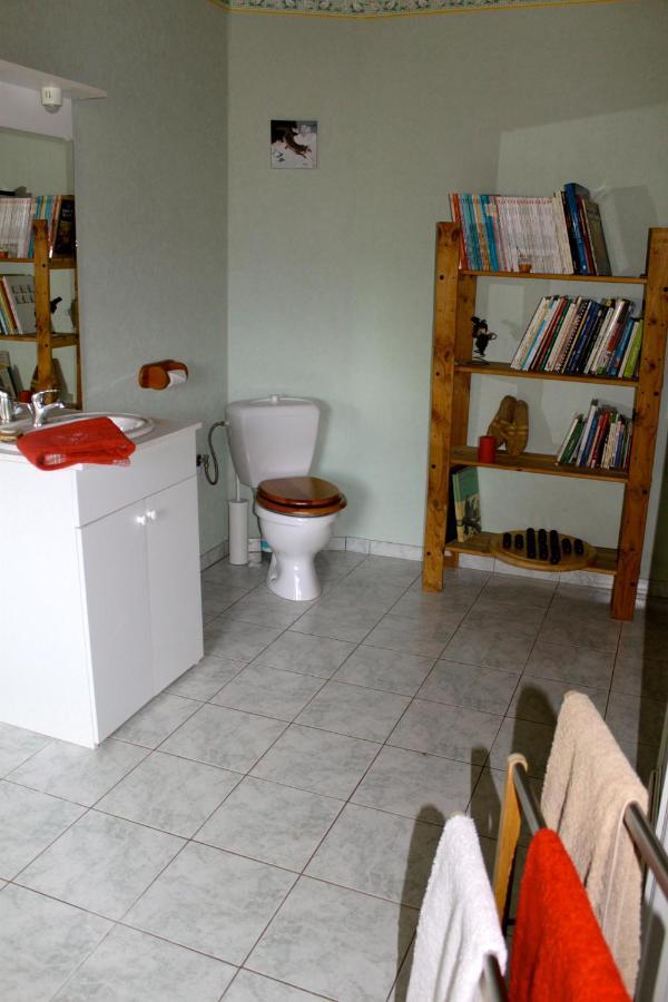 Hotonnes Chez Louve Bleue B&B 외부 사진